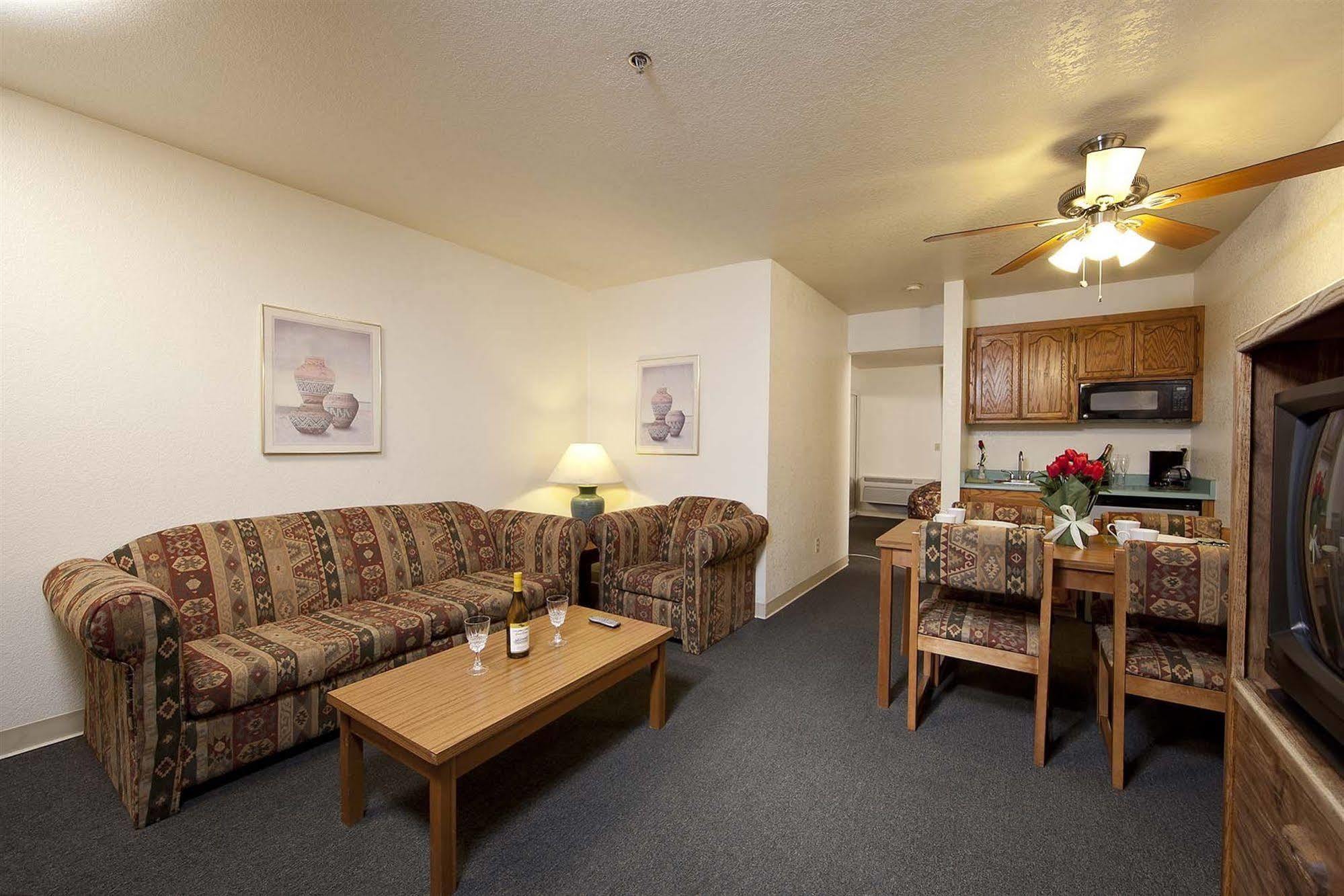 Lodge On The River Bullhead City Exterior photo