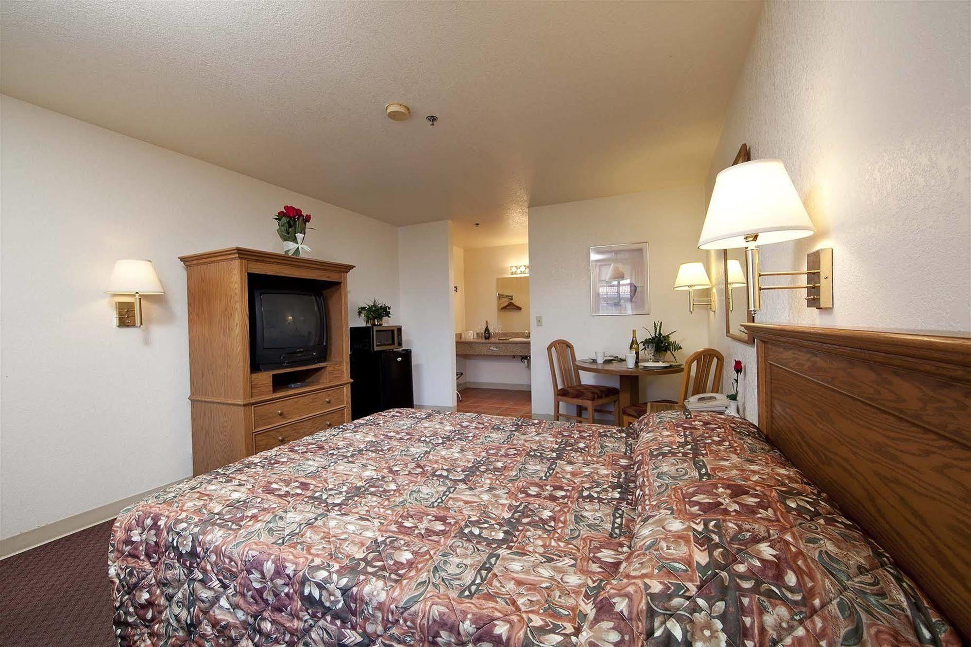 Lodge On The River Bullhead City Exterior photo